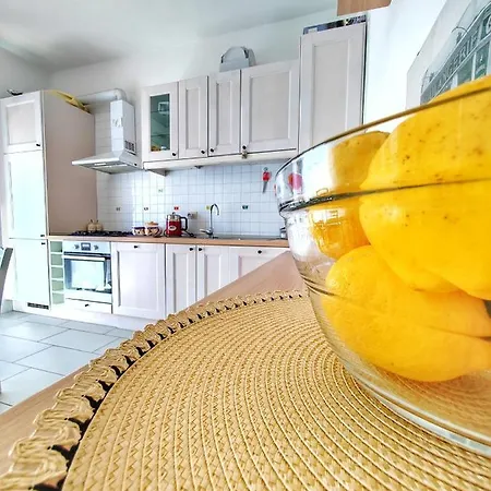 Dimora Sea View * מונופולי